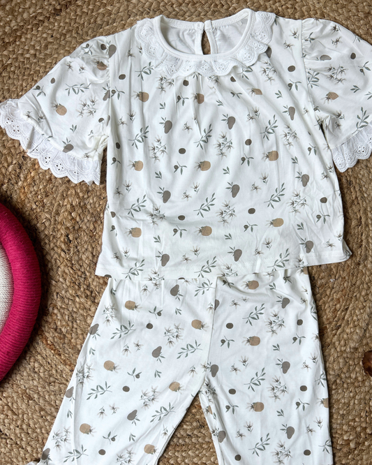 Bloom Lace Lounge Set